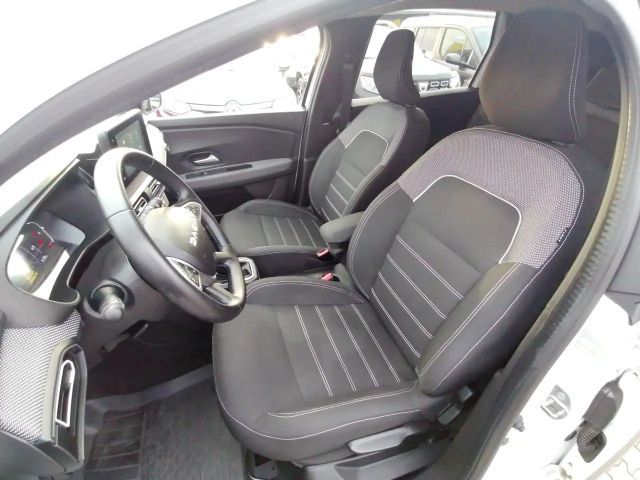 Dacia Jogger Hybrid 140