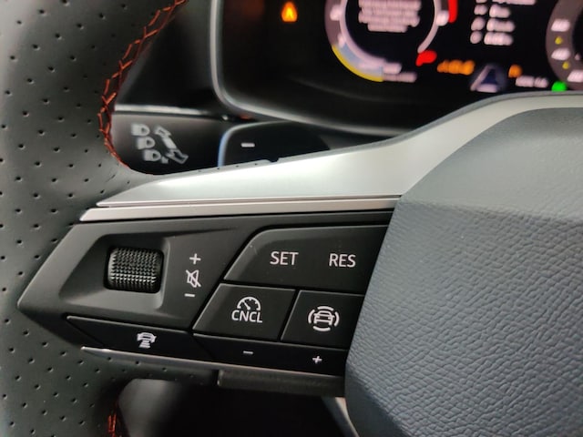 Seat Leon Black FR-lijn Sportstourer