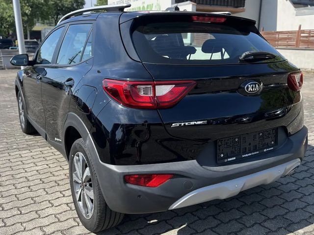 Kia Stonic 1,25 MPI ISG Silber