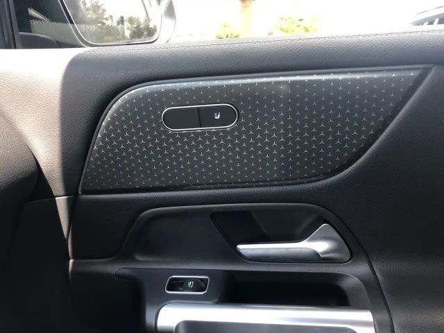 Mercedes-Benz GLB 200 Progressive