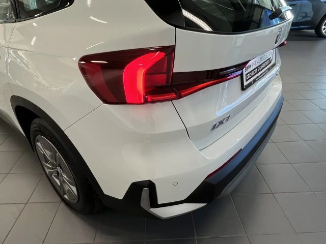 BMW iX1 xDrive30