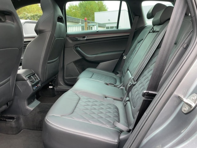 Skoda Kodiaq MATRIX+APP+DAB+AHK+PANO+VIRT