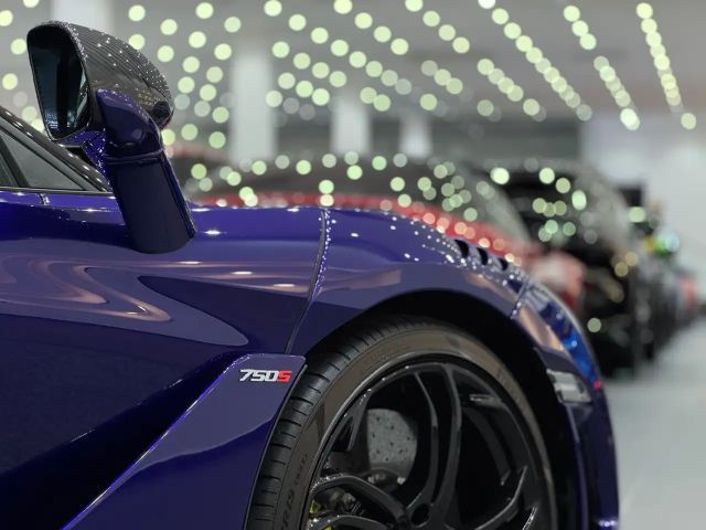 McLaren 750S Coupe *MSO*Voll-Carbon-Paket*Performance P1-Seats*