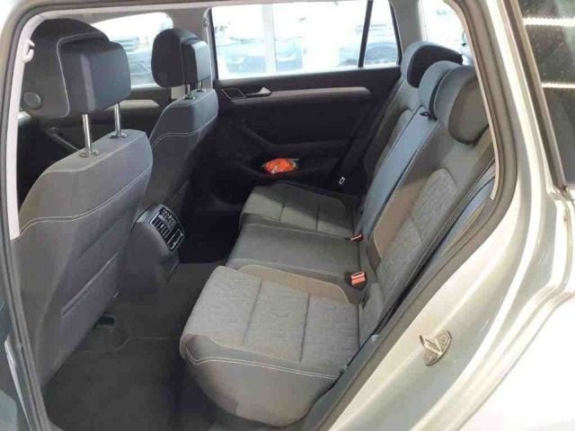 Volkswagen Passat 2.0 TDI Business DSG Variant