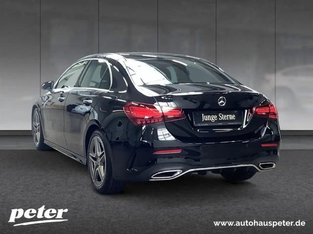 Mercedes-Benz A 180 AMG Line