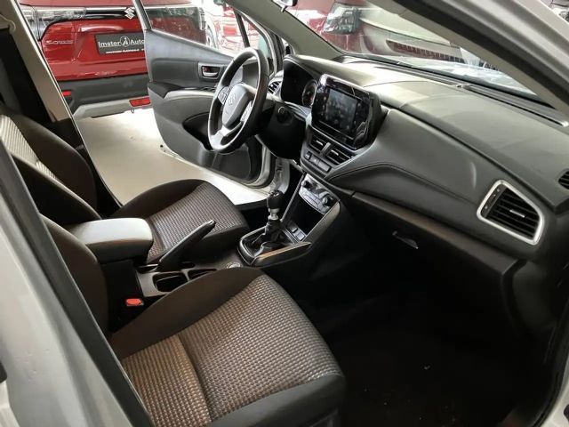Suzuki S-Cross AllGrip Hybrid