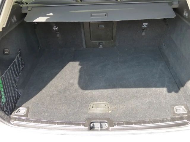 Volvo XC60 Dark Plus