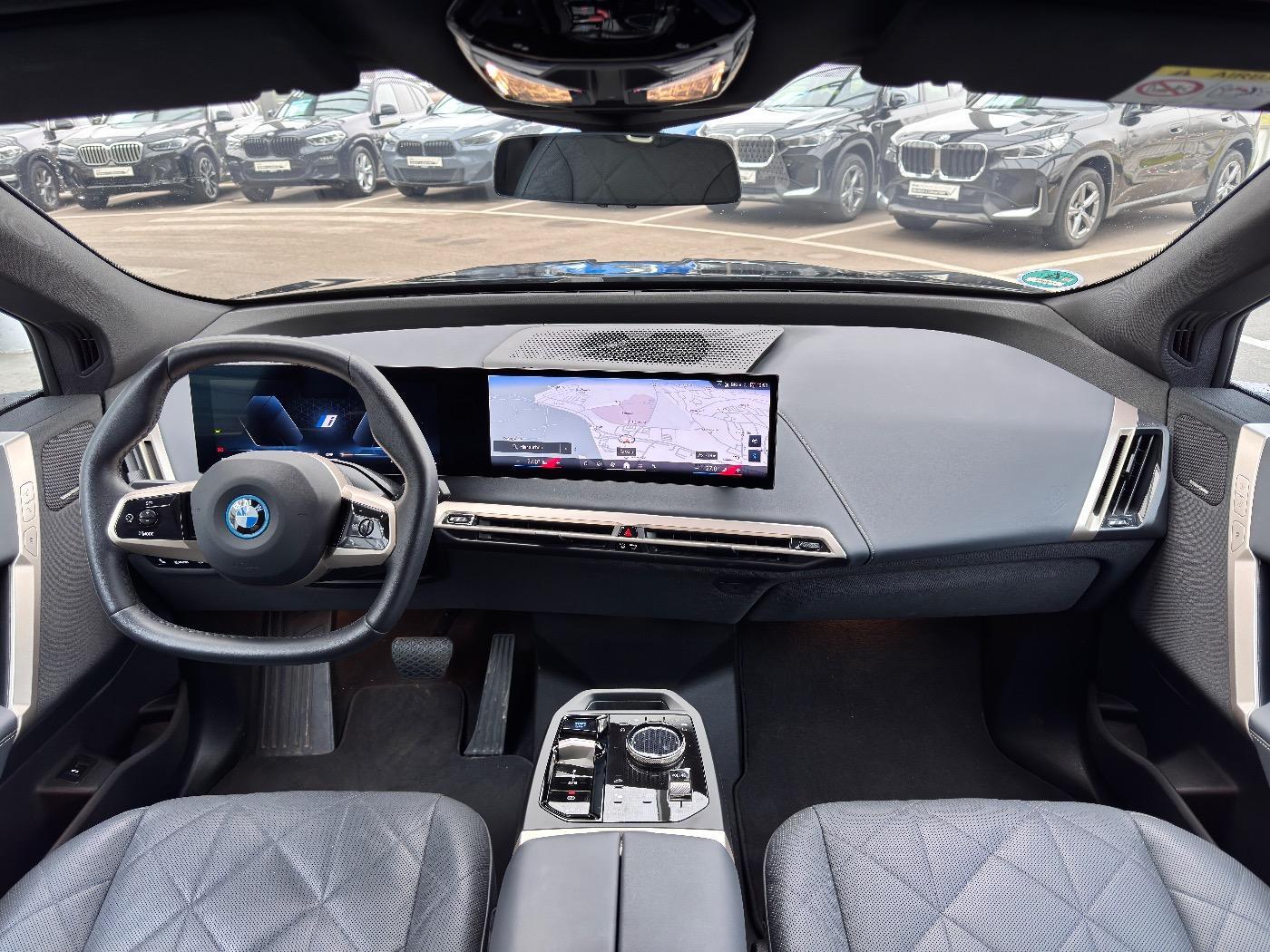 BMW iX xDrive40