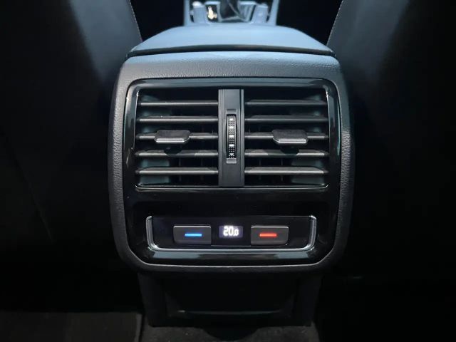 Volkswagen Passat R-Line Variant