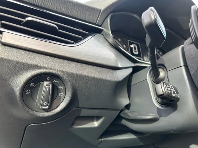 Skoda Kamiq Scout LED ACC SHZ RFK PDC beh.LR KLIMA ALU