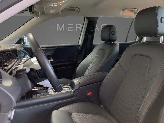 Mercedes-Benz GLB 200 4MATIC GLB 200 d