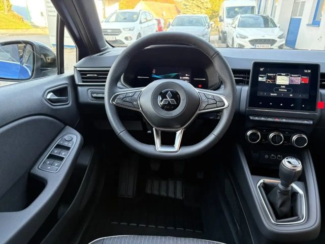 Mitsubishi Colt Intense