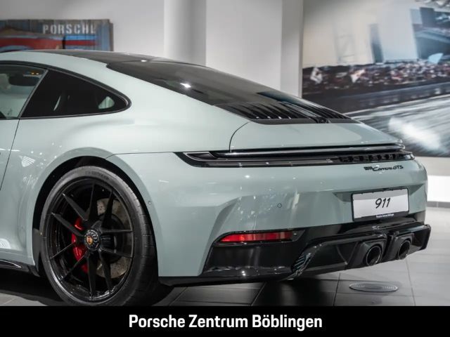 Porsche 992 Carrera Coupé GTS