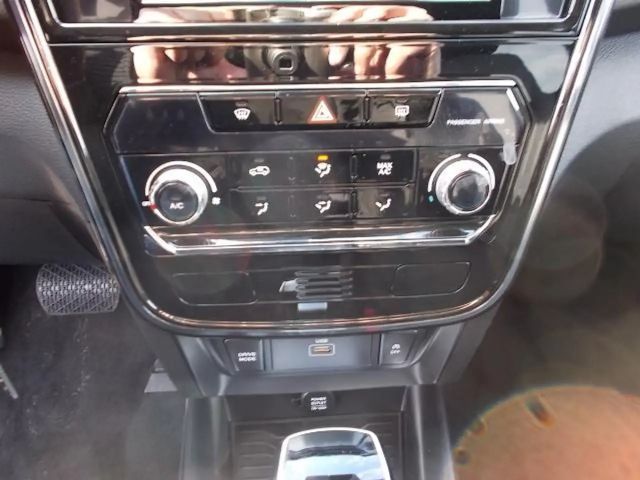 SsangYong Tivoli Grand Tivoli Amber 1.5T Automatik, sofort lieferba