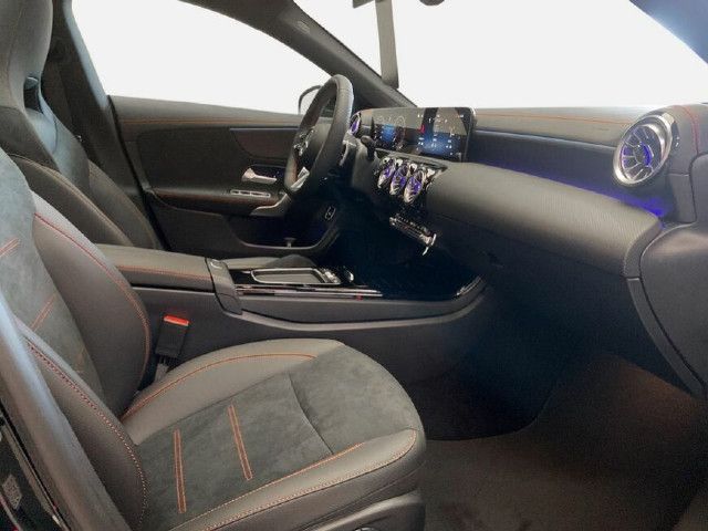 Mercedes-Benz CLA 180 Coupé