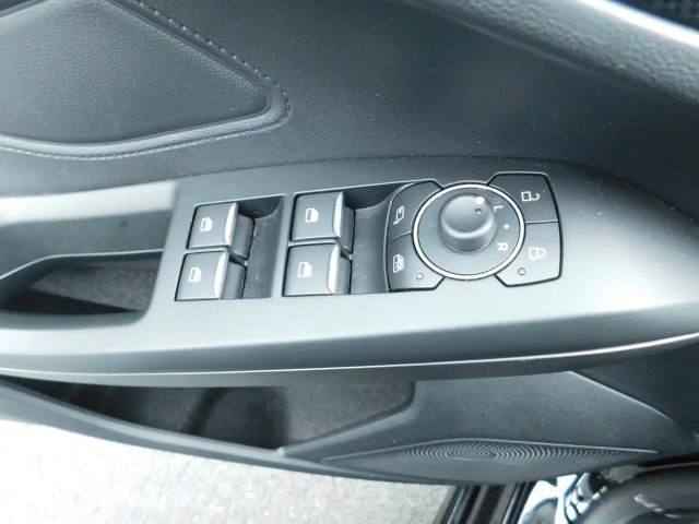 Ford Focus ST Line Wagon