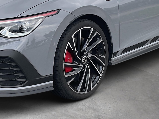 Volkswagen Golf 2.0 TSI Golf VIII