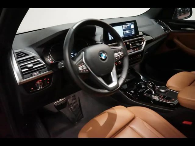 BMW X3 FACELIFT - LEDER - AUTOMAAT -