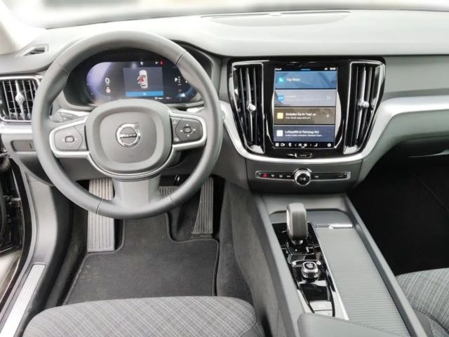 Volvo V60 Core Geartronic