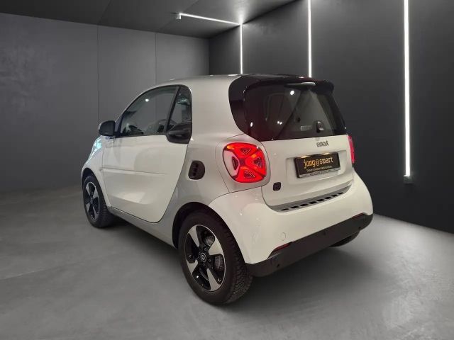 Smart EQ fortwo 22kw onboard charger
