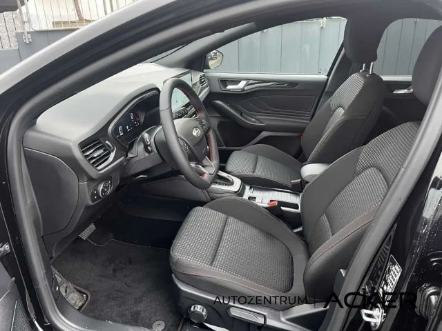 Ford Focus ST Line Wagon