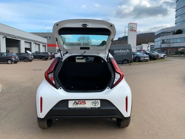 Toyota Aygo X Business Hatchback
