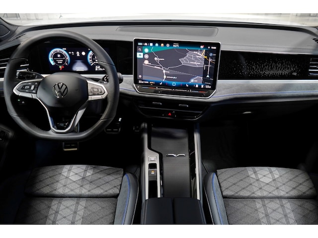 Volkswagen Passat 2.0 TDI DSG R-Line Style