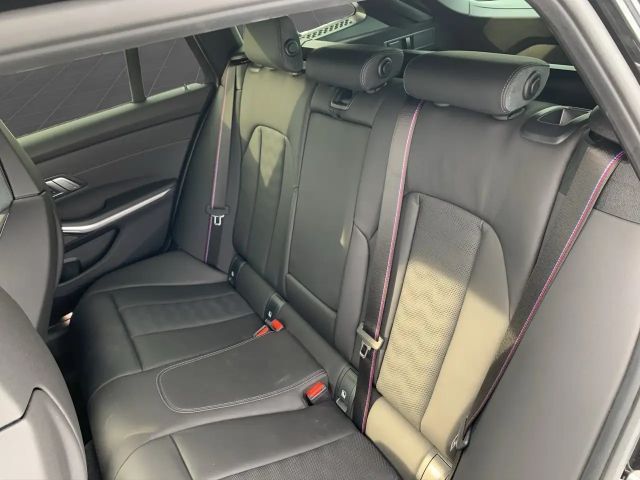 BMW M3 Competition Touring xDrive