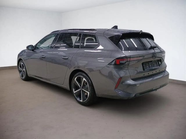 Opel Astra Sports Tourer Ultimate