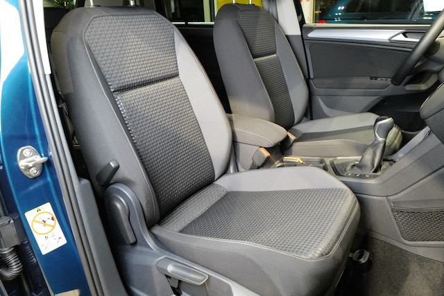 Volkswagen Tiguan Tiguan 1.5TSI Active LED-Matrix Navi AHK Keyles...