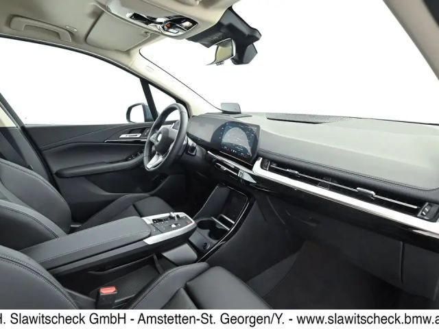 BMW 218 218d Active Tourer Sedan