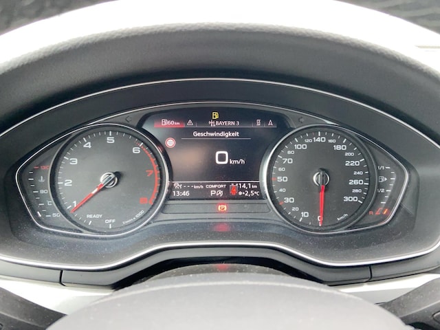 Audi A4 40 TFSI Avant Quattro S-Tronic