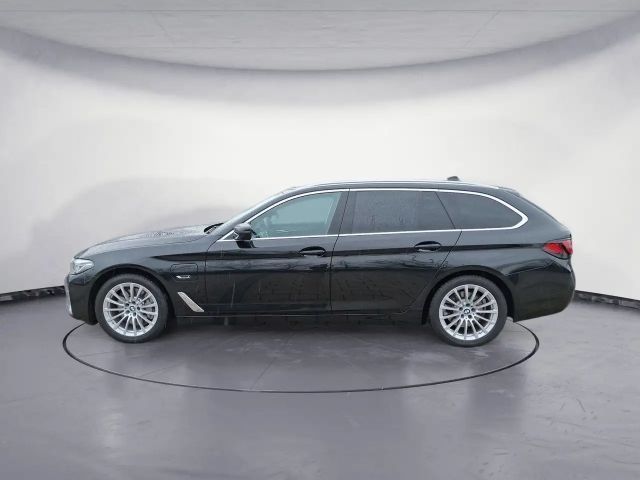 BMW 530 530e Luxury Line Touring