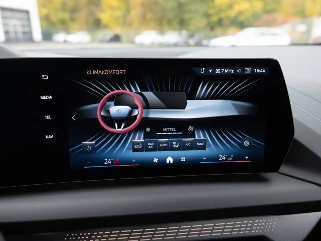 BMW 120 120d M-Sport Sedan