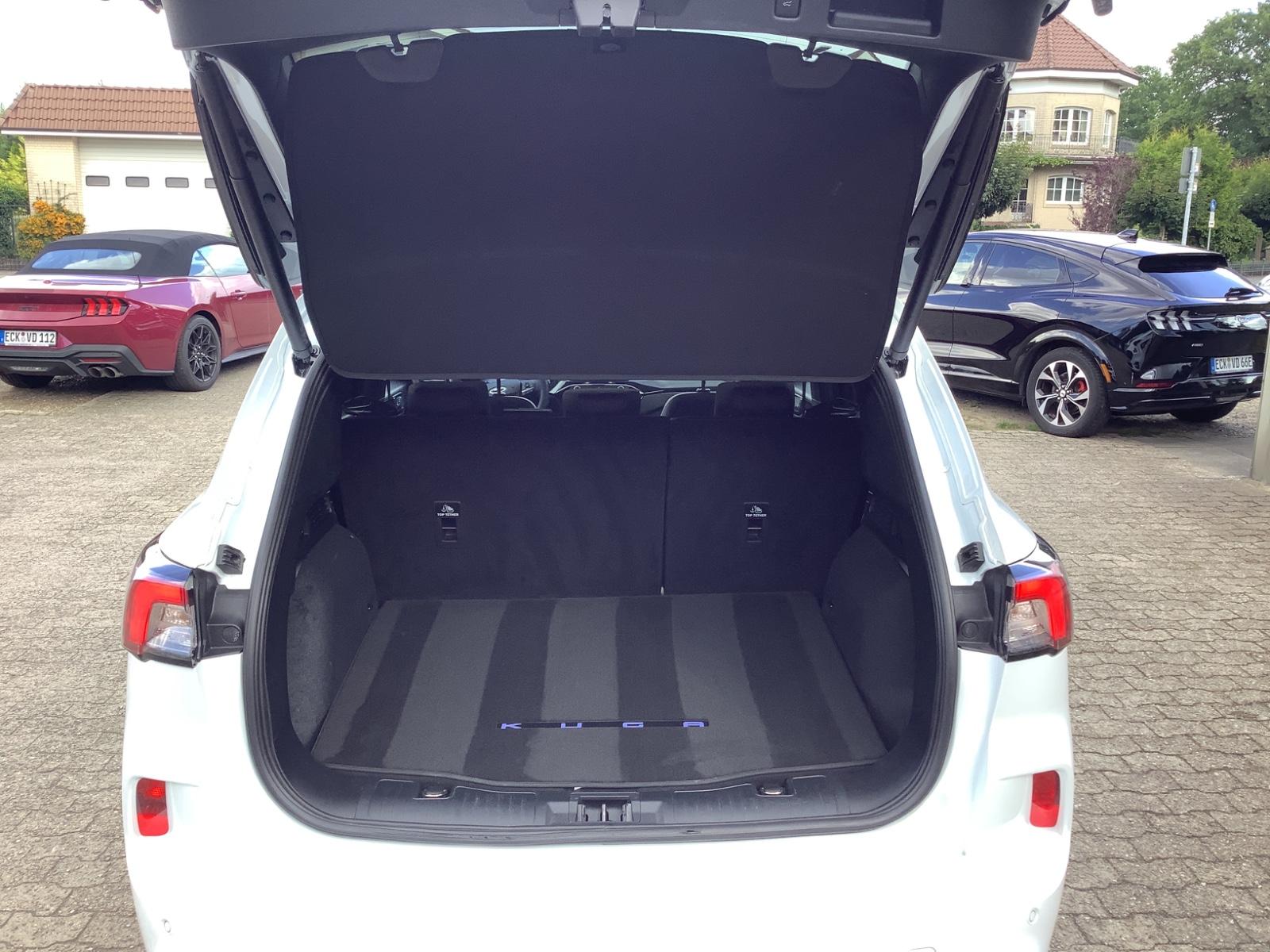 Ford Kuga Hybrid Plug in Hybrid ST Line X