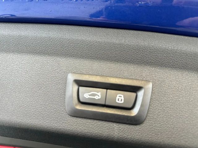 BMW 120 120d M-Sport Sedan