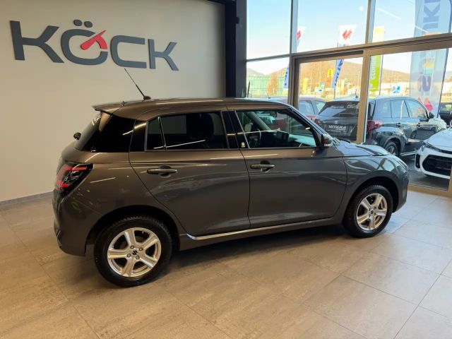 Suzuki Swift AllGrip DualJet Flash