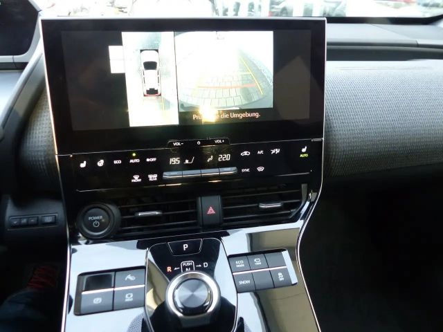 Toyota bZ4X AHK Navi SHZ el.Heckkl.LED Schnell-Ladefunk
