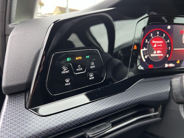 Volkswagen Golf 1.5 TSI Golf VIII Life