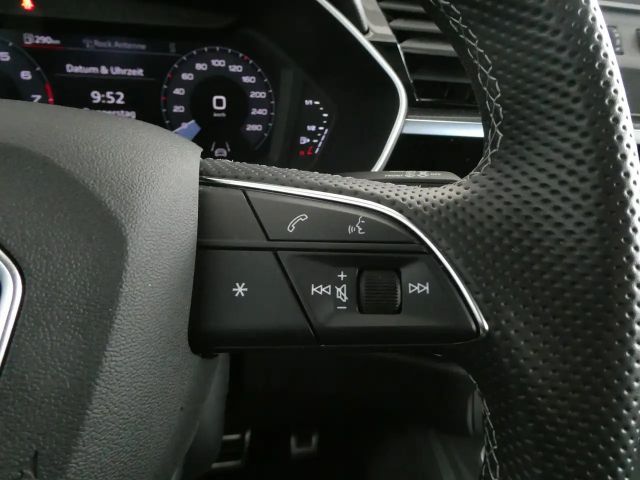 Audi Q3 35 TFSI S-Line