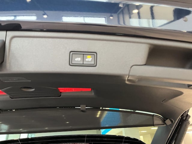 Volkswagen Touareg 4Motion R-Line Sound