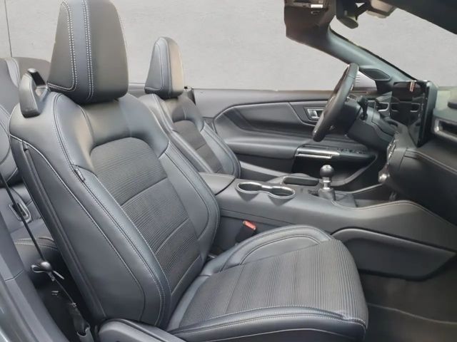 Ford Mustang Convertible GT 5.0 V8