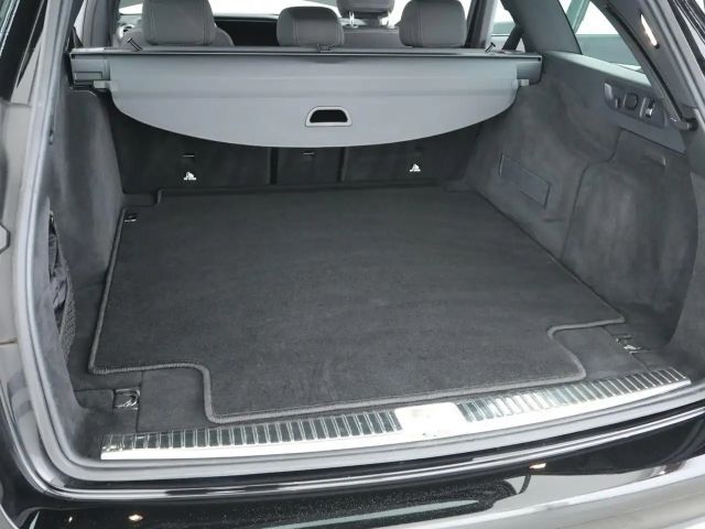 Mercedes-Benz E 220 AVANTGARDE E 220 d Estate