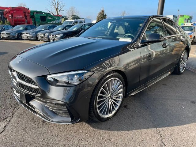 Mercedes-Benz C 200 4MATIC AMG Line Sedan