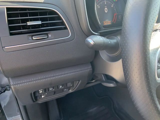 Renault Koleos Blue Initiale Paris