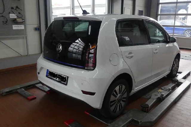 Volkswagen e-up! Plus Style