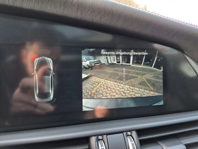 Alfa Romeo Giulia Q4