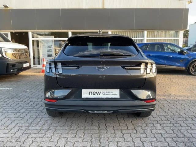 Ford Mustang Mach-E Standard range