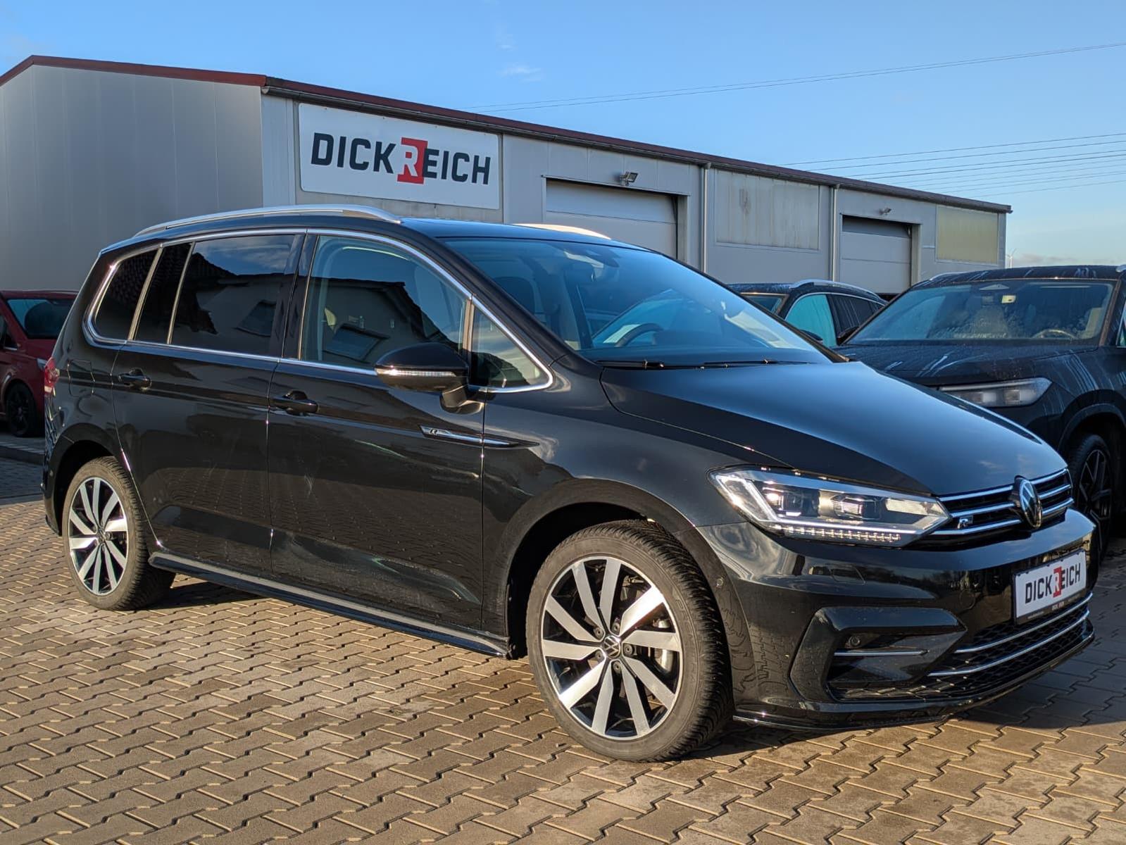 Volkswagen Touran DSG Highline IQ.Drive R-Line