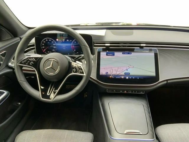 Mercedes-Benz E 220 4MATIC E 220 d Estate